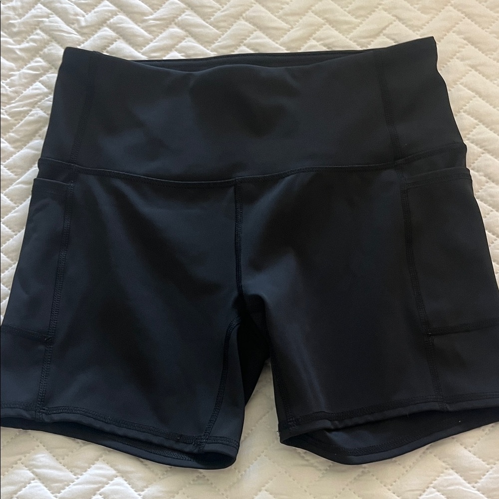 High-Waist Black Women's Active Shorts NWOTsz M